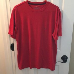 Tommy Hilfiger t shirt